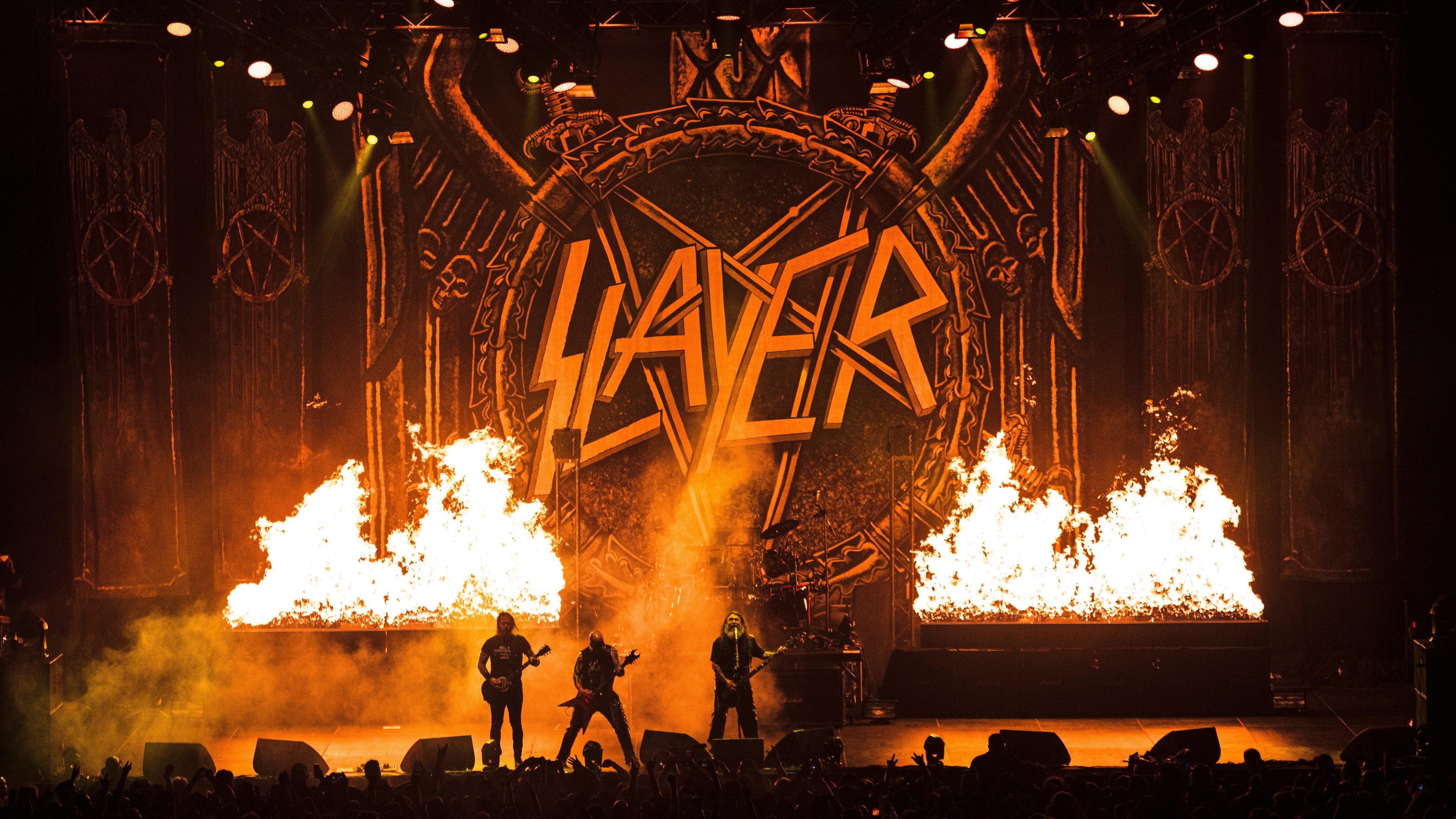 Slayer: Безжалостная киллография постер