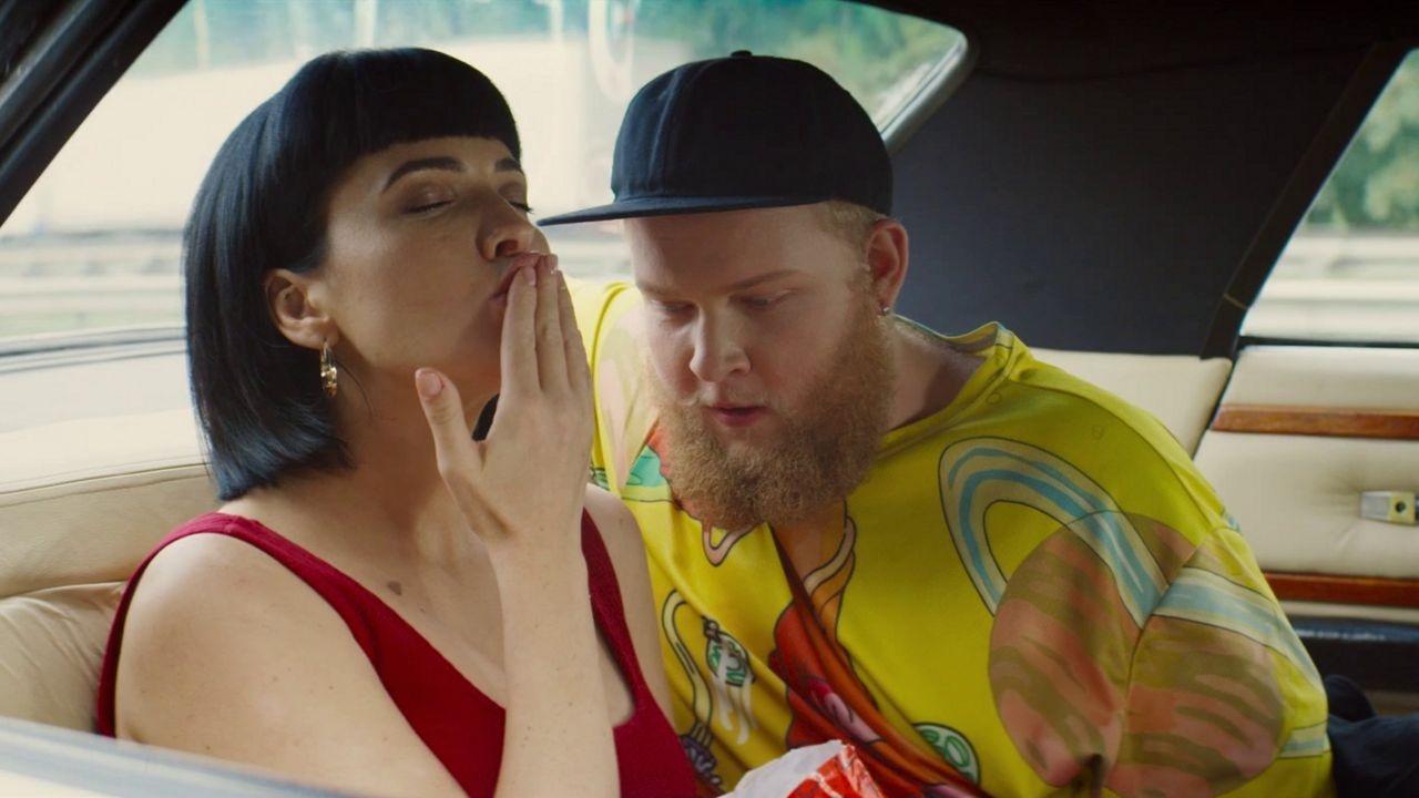 Продюсер постер