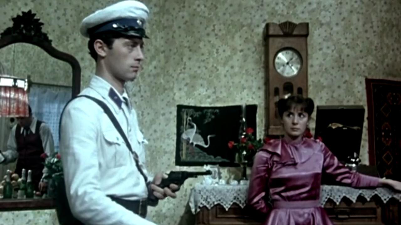 Кукарача постер