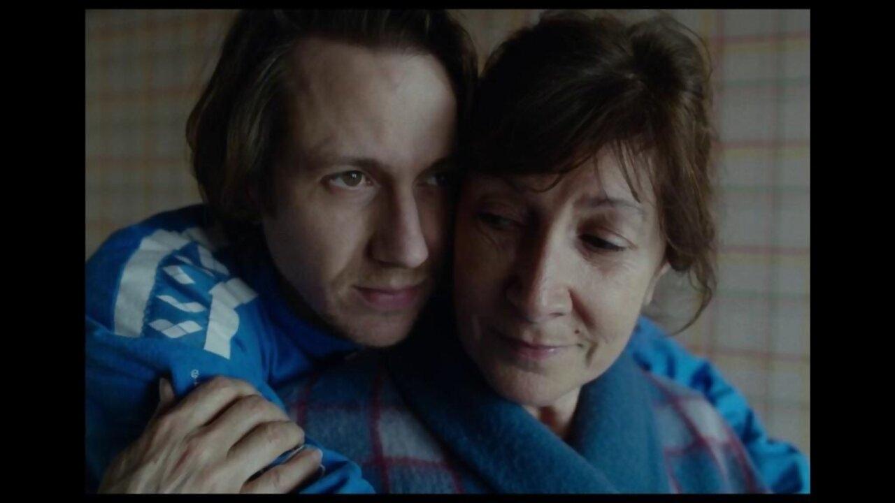 Уехать однажды постер